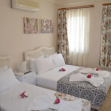 Hotel Mai 2*